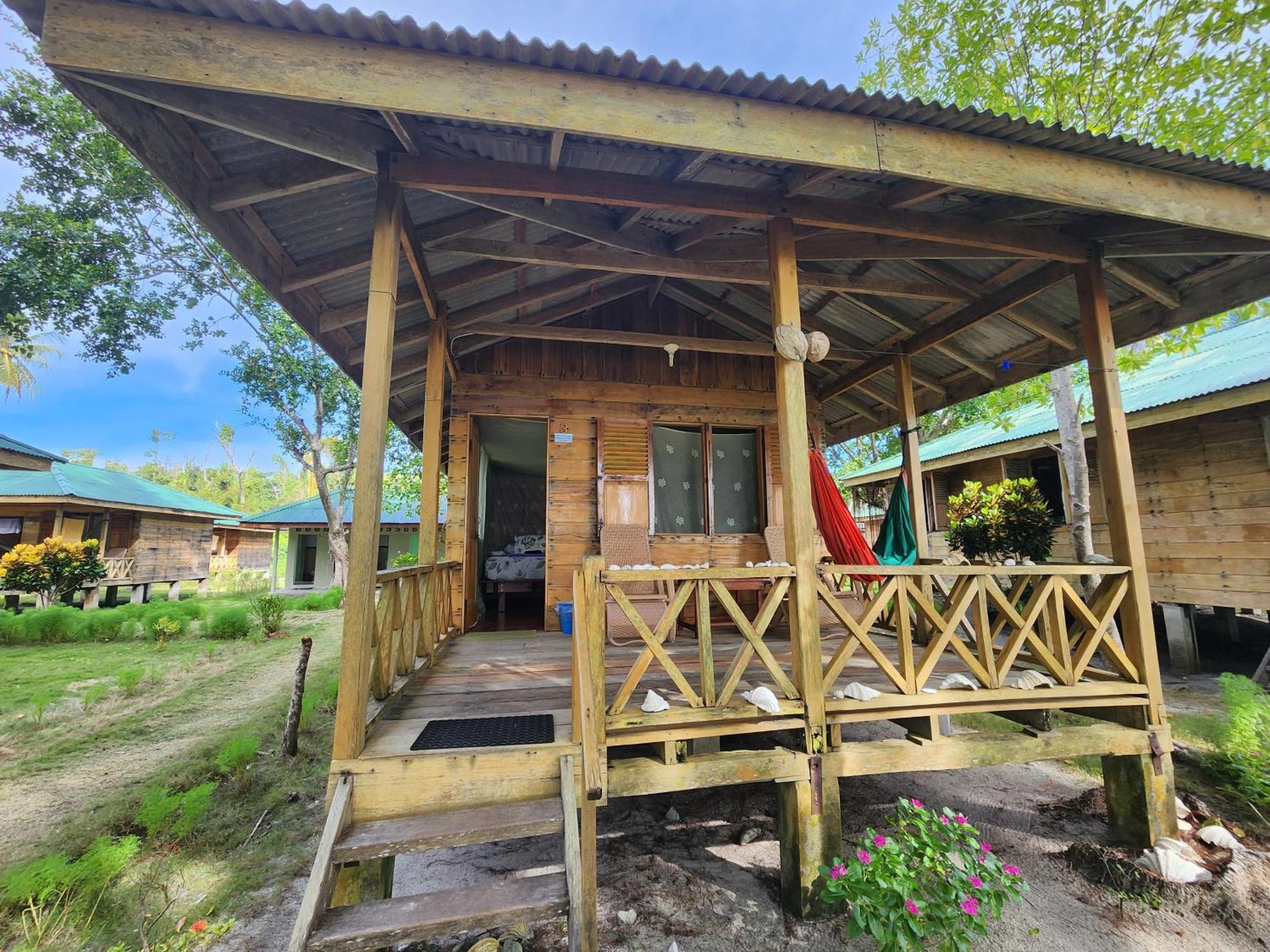 Mb Palambak Island Resort Pulau Banyak Aceh Singkil Pulau Palambakbesar Екстер'єр фото